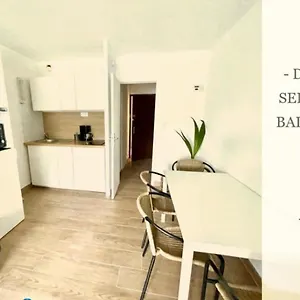 Appartement Joli Studio Cosy De 31 M2 Bord De Accès Pmr 4personnes, La Ciotat